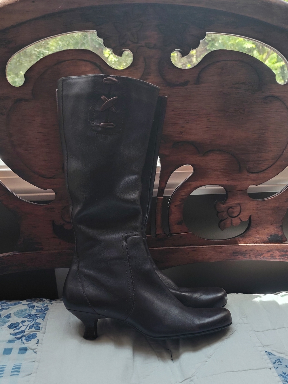 Kenneth Cole Reaction Black Leather Mid-Heel Knee Boots